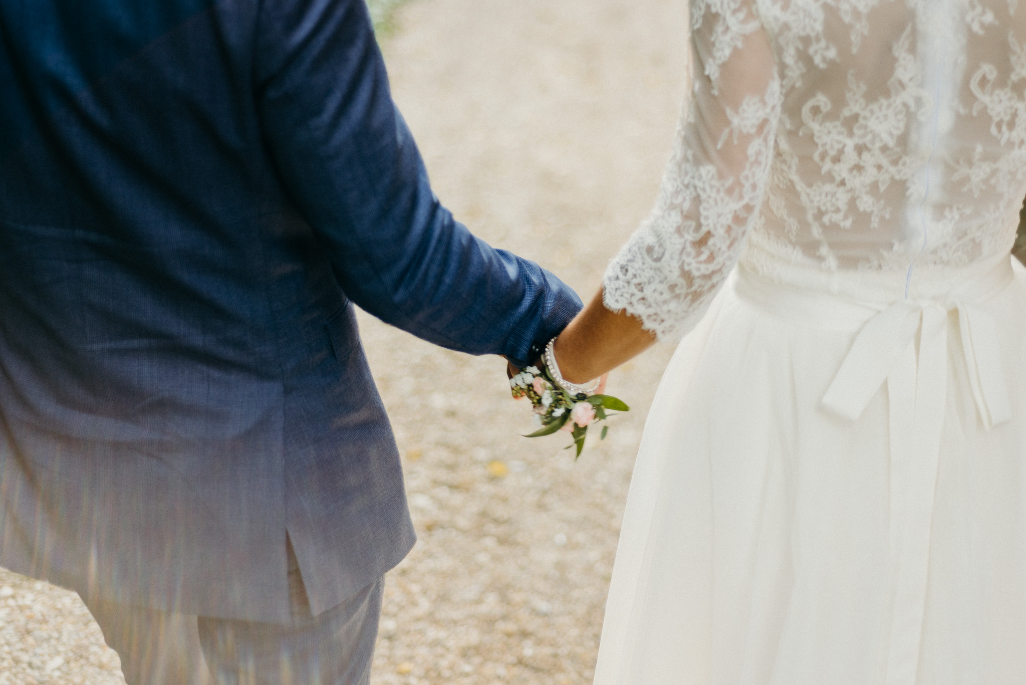 mg gabi es gabor editorial