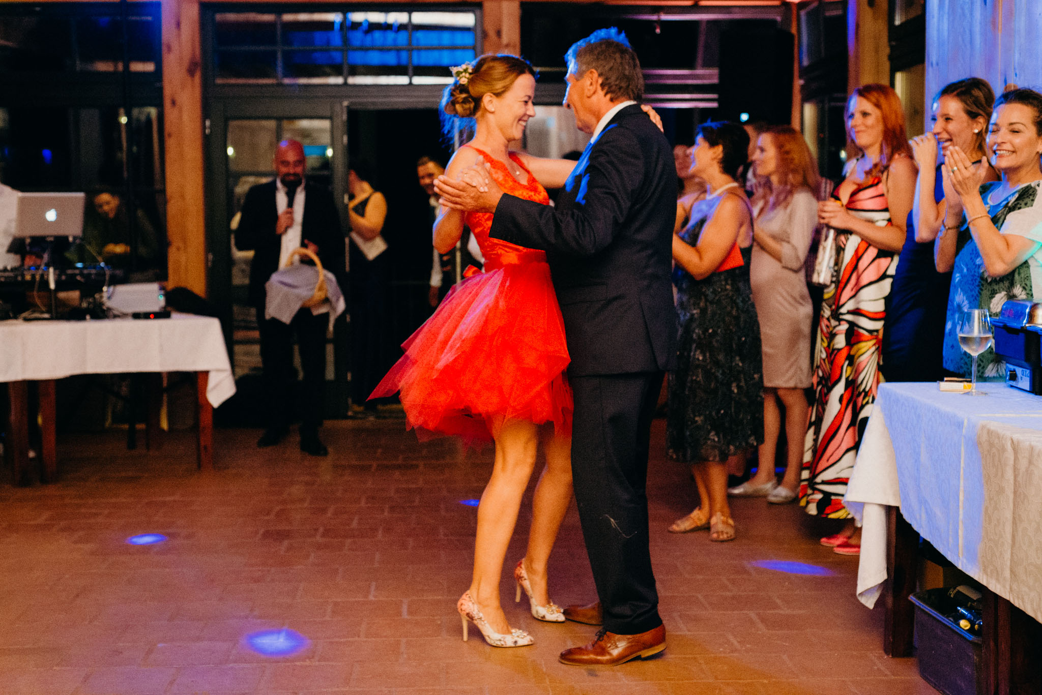 mg gabi es gabor editorial