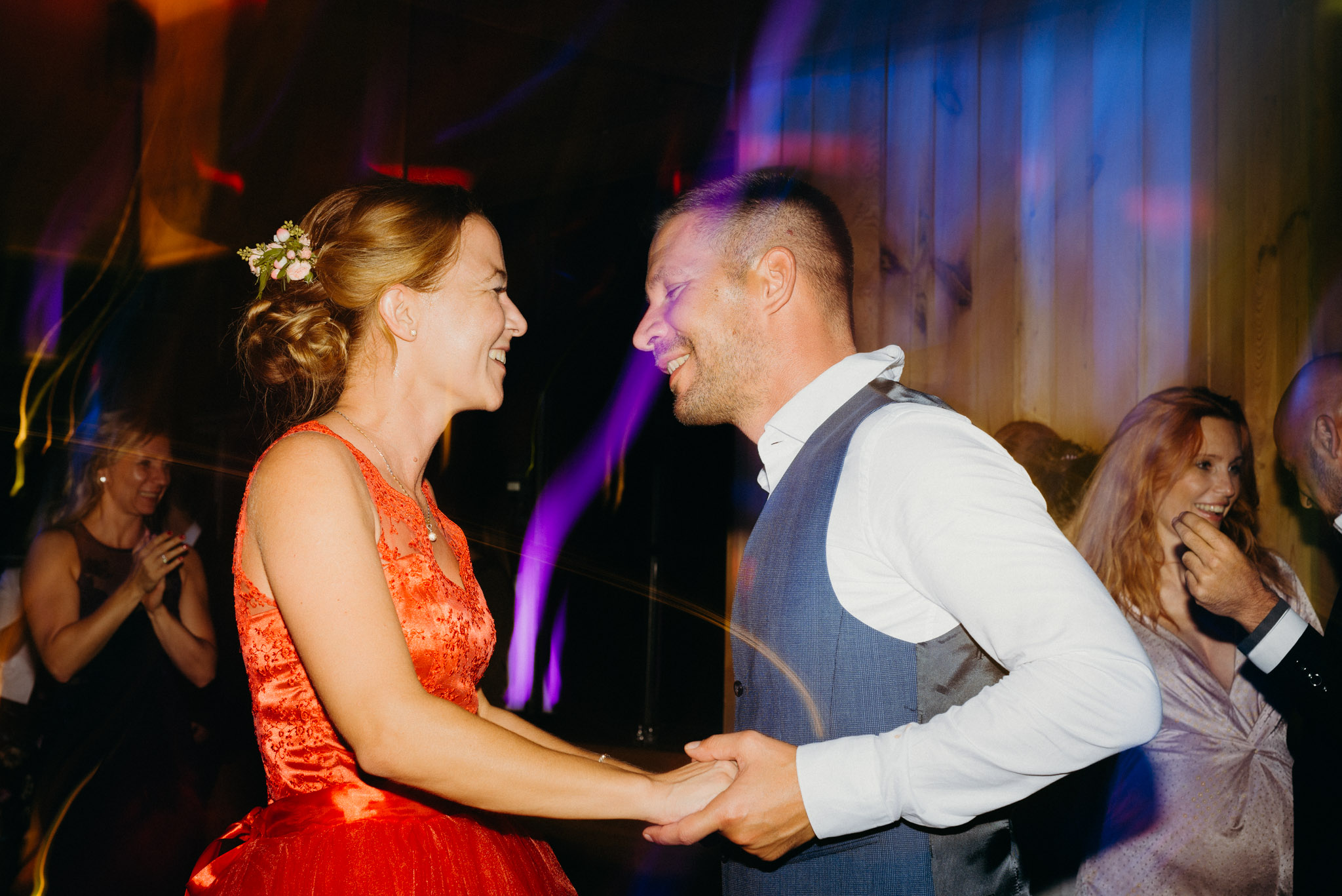 mg gabi es gabor editorial